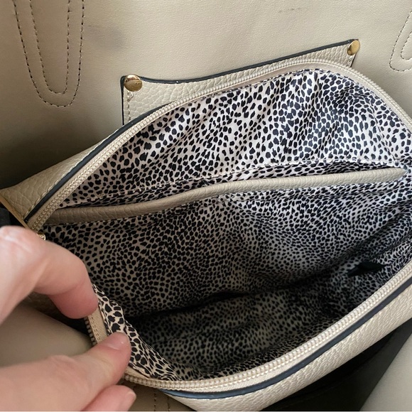 Cute Neutral Tote - Picture 6 of 16